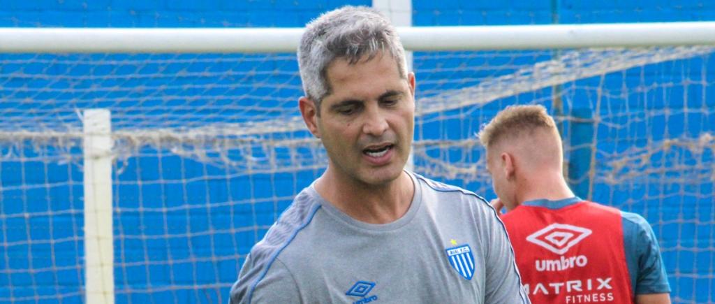 Rodrigo Santana promete Avaí “ditando o ritmo” e “protagonista” em 2020