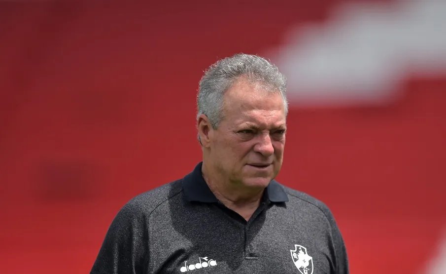 Carioca: Abel Braga faz mistério, mas deve promover o retorno de Guarín ao Vasco