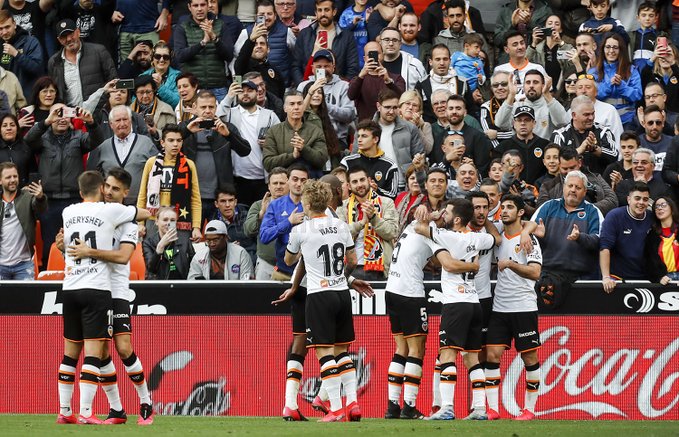 ESPANHOL: Valencia vence em casa e se aproxima da briga por vaga na Liga dos Campeões