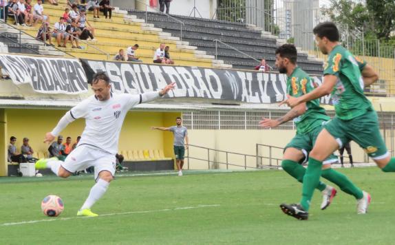 Paulista A3: Técnico do EC São Bernardo comemora vitória em ‘duelo direto’: ‘Justo’