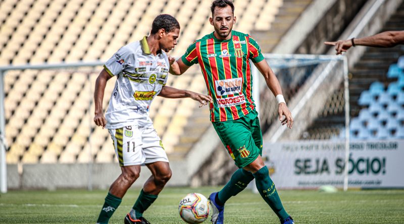 MARANHENSE: Sampaio Corrêa vence e assume liderança; Pinheiro vira de forma incrível