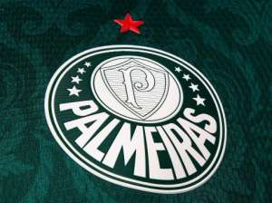 Palmeiras ganha uniforme com estampa inspirada em livro de imigração de italianos