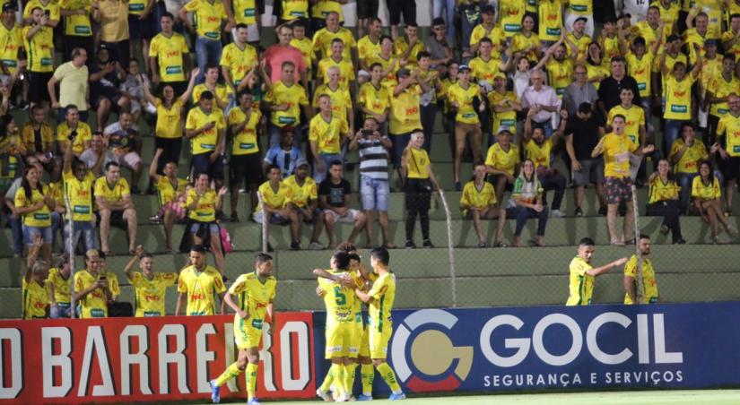Paulistão: Torcida do Mirassol amarela geral do Maião e festeja vitória em casa