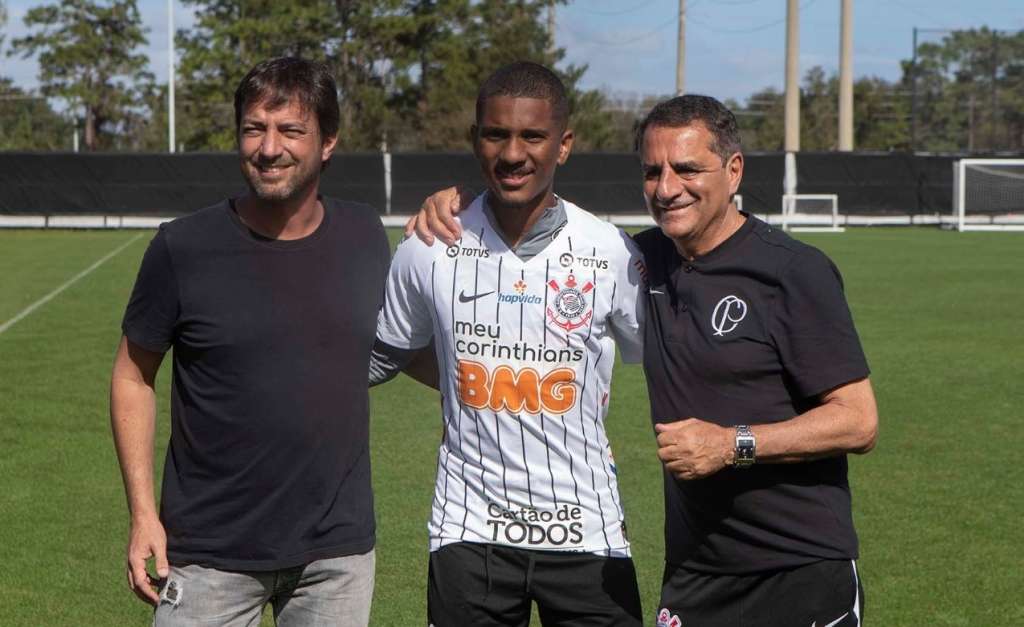 Empresário garante 'fico' de Davó no Corinthians - Daniel Augusto Júnior / Ag. Corinthians