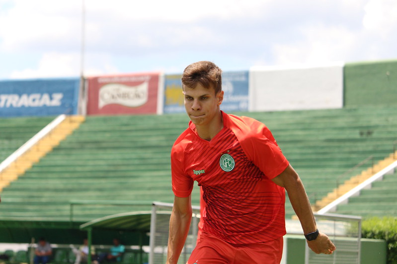 Por experiência, volante do Guarani é emprestado ao Sergipe