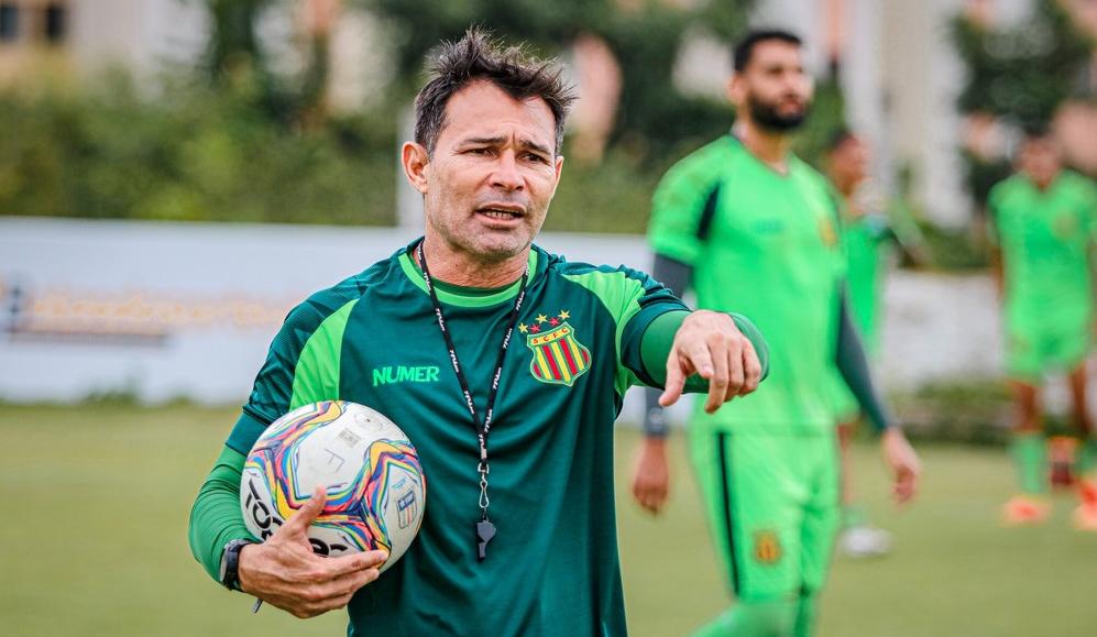 Maranhense: Sampaio Corrêa dará sequência a interino na função de treinador