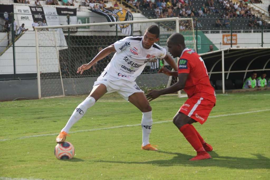  Para ficar no G8, Comercial se apoia em retrospecto para vencer Linense (Foto: Rafael Alves / Comercial)