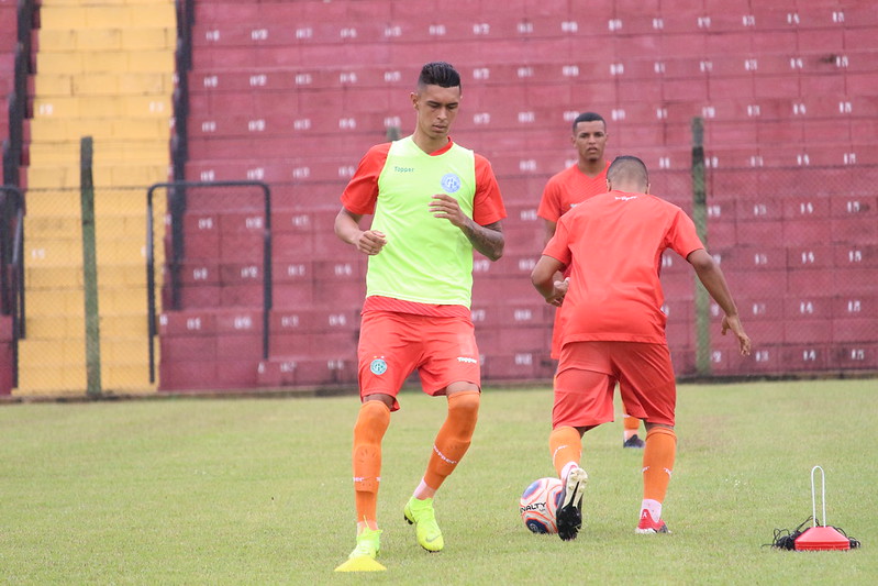 Paulistão: Guarani confirma empréstimo de zagueiro junto ao Atlético-MG