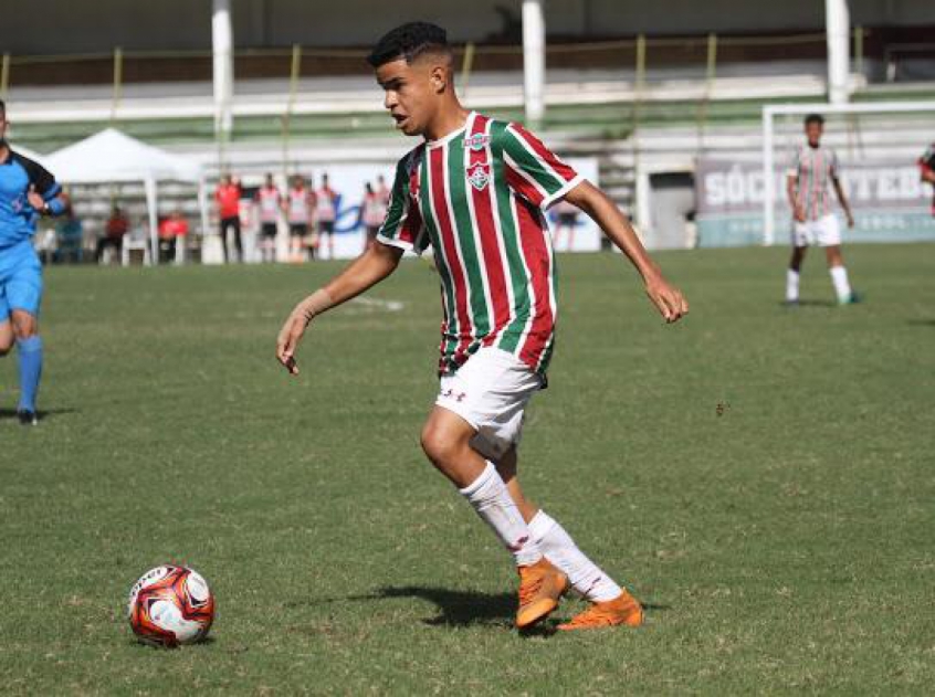 Comparado com Coutinho, promessa do Fluminense entra na mira de Arsenal e Tottenham