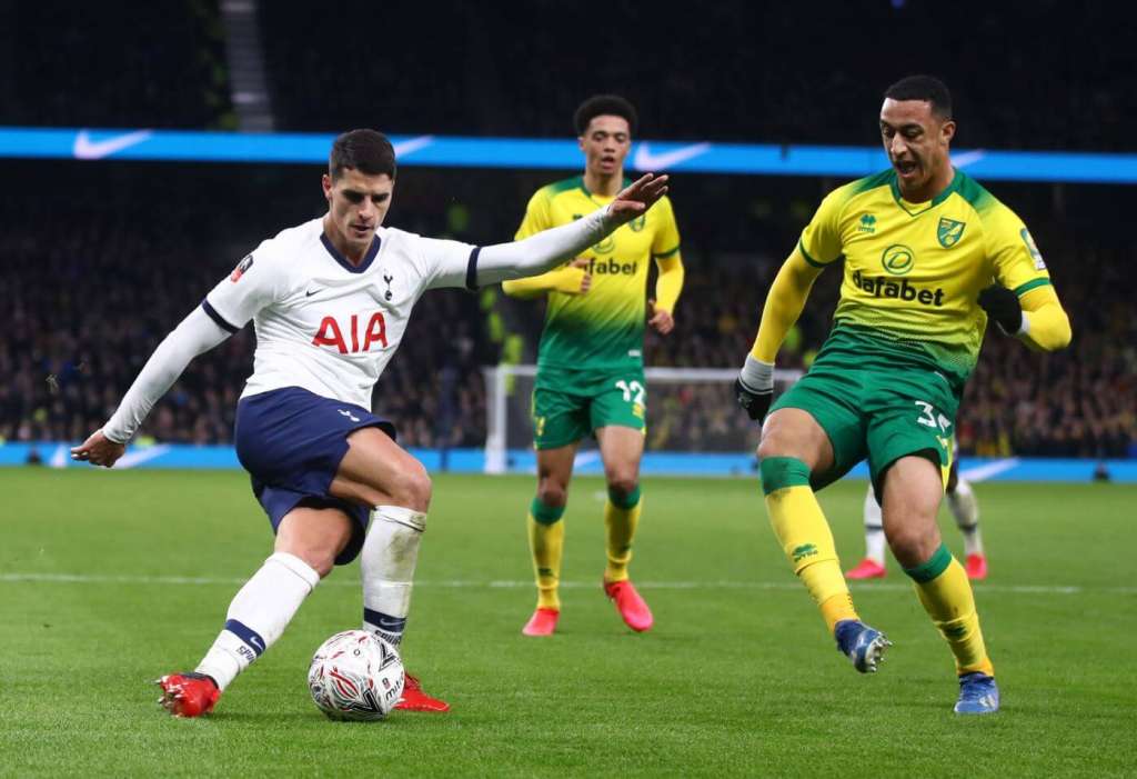 Tottenham foi eliminado em casa pelo modesto Norwich