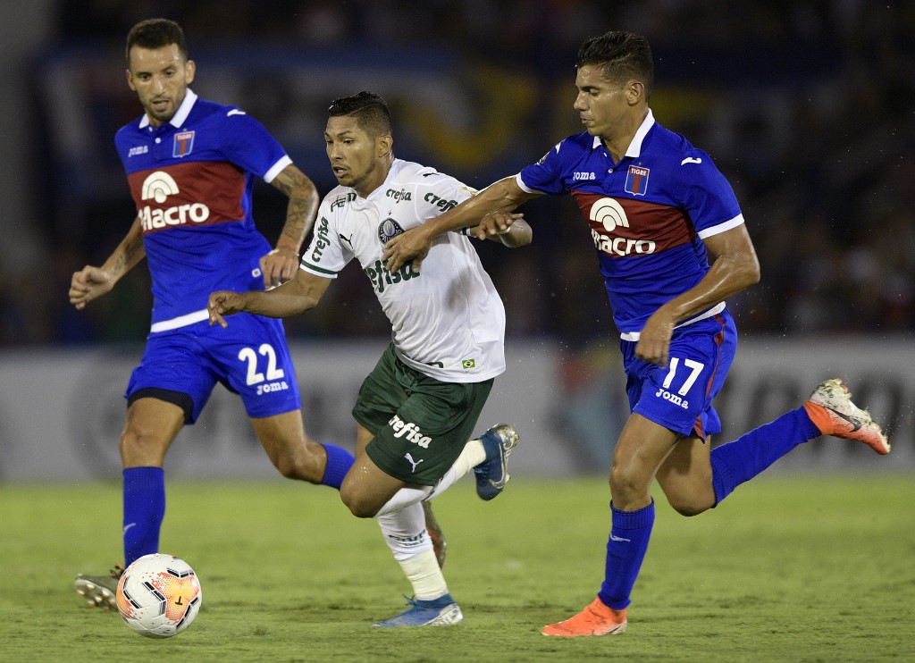 Palmeiras derrota o Tigres