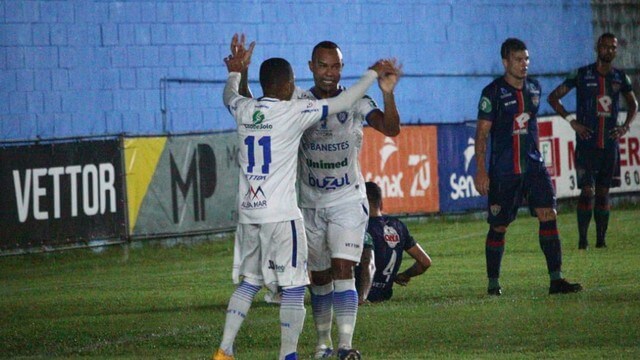 CAPIXABA: Vitória mantém os 100% e iguala recorde histórico