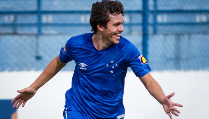 Maurício comemora vaga do Cruzeiro: “É o momento mais marcante da minha carreira”