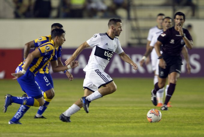 LIBERTADORES: Brasileiros seguem 100% e mais favoritos estreiam bem