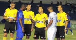 ​Paulista A2: Elenco do São Caetano critica arbitragem em derrota para o Taubaté