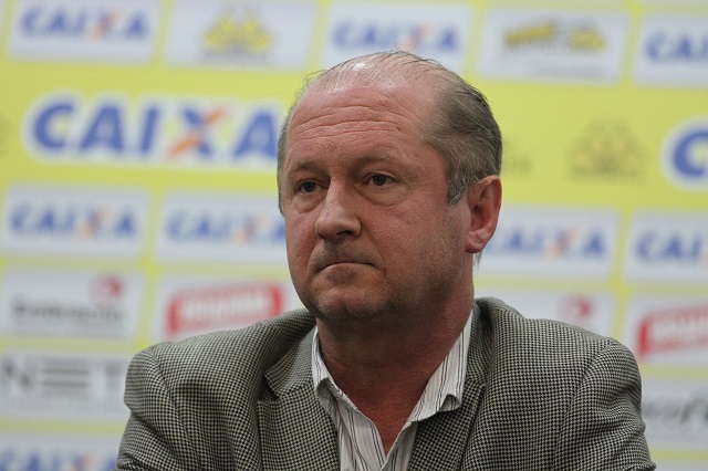 Catarinense: Criciúma consegue afeito suspensivo para presidente seguir no cargo