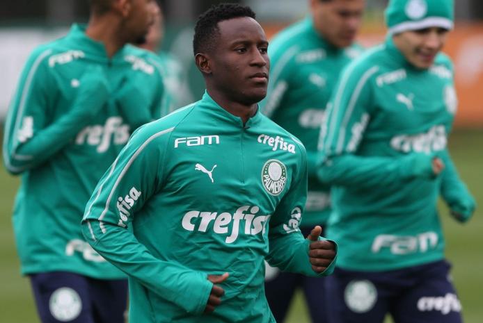 Mineiro: Entrave com agente adia empréstimo de jogador do Palmeiras ao Cruzeiro