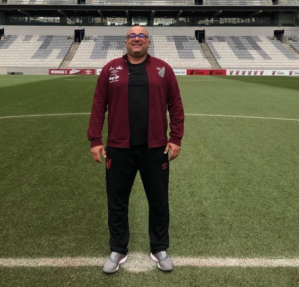 Catarinense: Chapecoense fecha com dirigente que estava no Athletico-PR