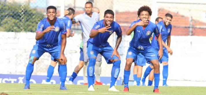 São Caetano bate o Atibaia e dorme no G8 do Paulista A2