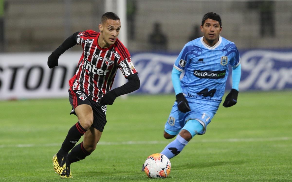 Após derrota na Libertadores, São Paulo visita o desesperado Botafogo-SP