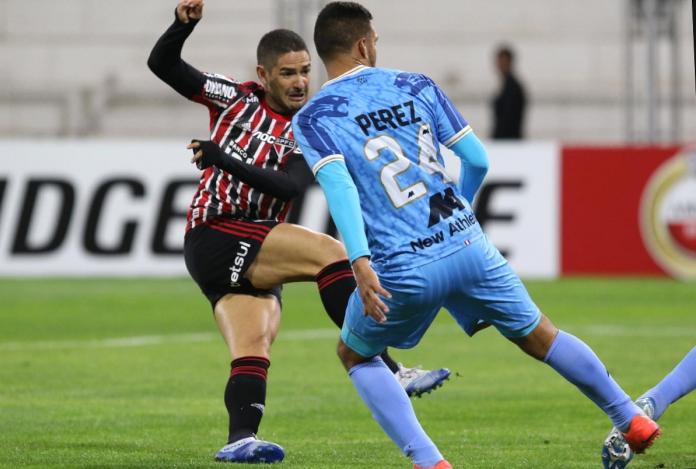 Diniz admite São Paulo pressionado para jogo com a LDU: ‘Será uma grande decisão’