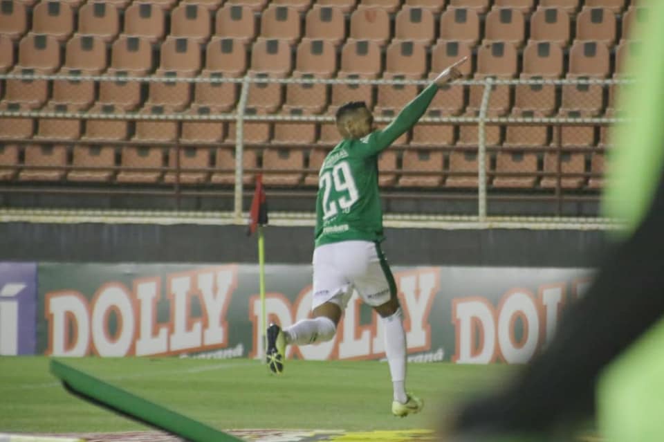 Com propostas em mãos, Júnior Todinho tem futuro incerto no Guarani; veja motivos