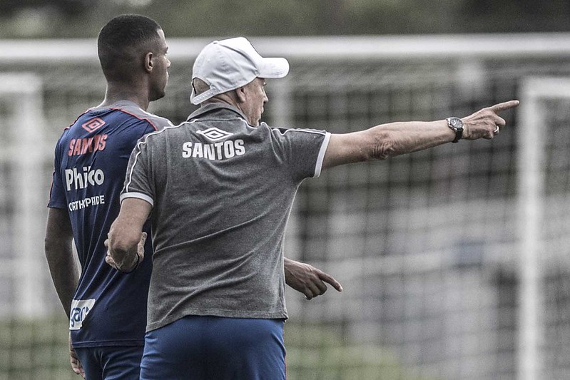 Libertadores: Em jogo sem torcida, Santos tenta manter embalo contra o Delfín