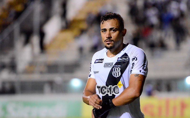 Paulistão: Por terceiro cartão, lateral-esquerdo desfalca a Ponte Preta no Dérbi 196