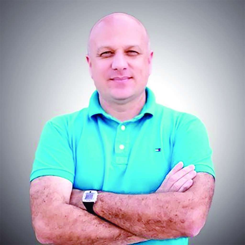 Por incompatibilidade de ideias com a diretoria, Leandro Chibior não é mais técnico do Olímpia