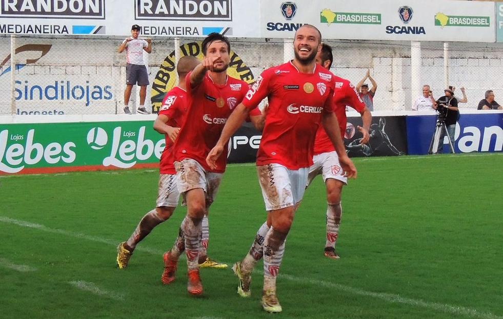 Criciúma admite monitorar situação de artilheiro do Campeonato Gaúcho