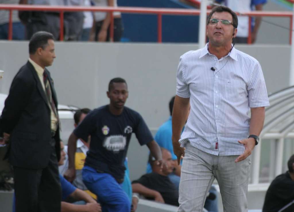 Estevam Soares chegou para ajudar o Oeste na luta contra o rebaixamento