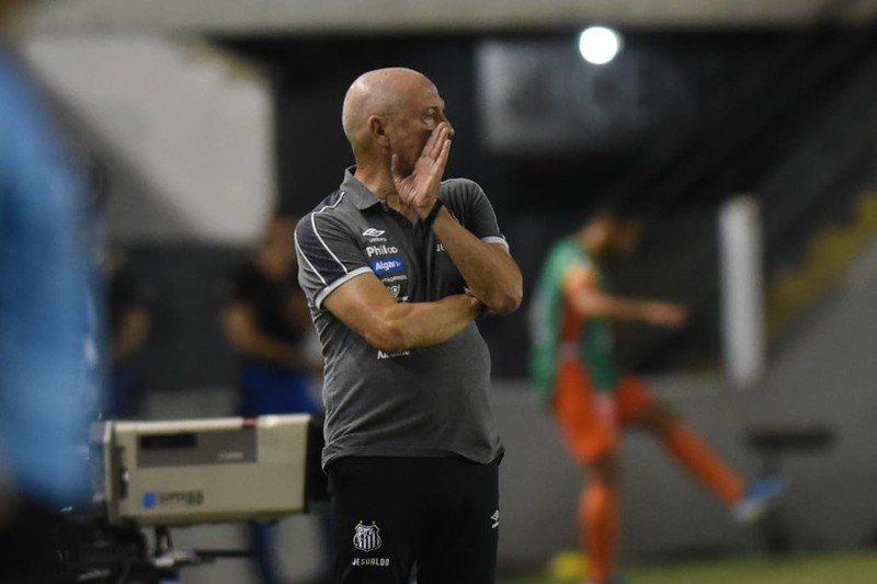 Jesualdo defende permanência de Lucas Veríssimo: ‘Se sair é uma perda grande’