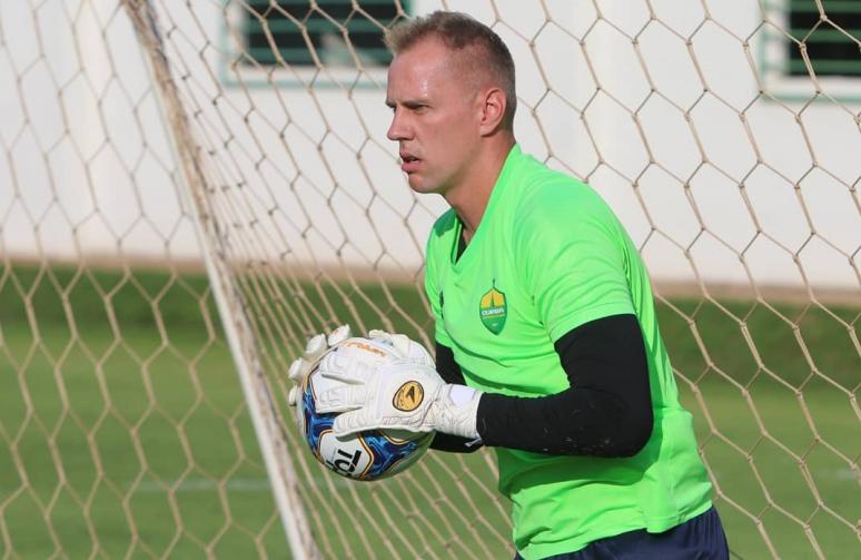 ​Mato-grossense: Goleiro elogia elenco do Cuiabá e espera evolução na temporada