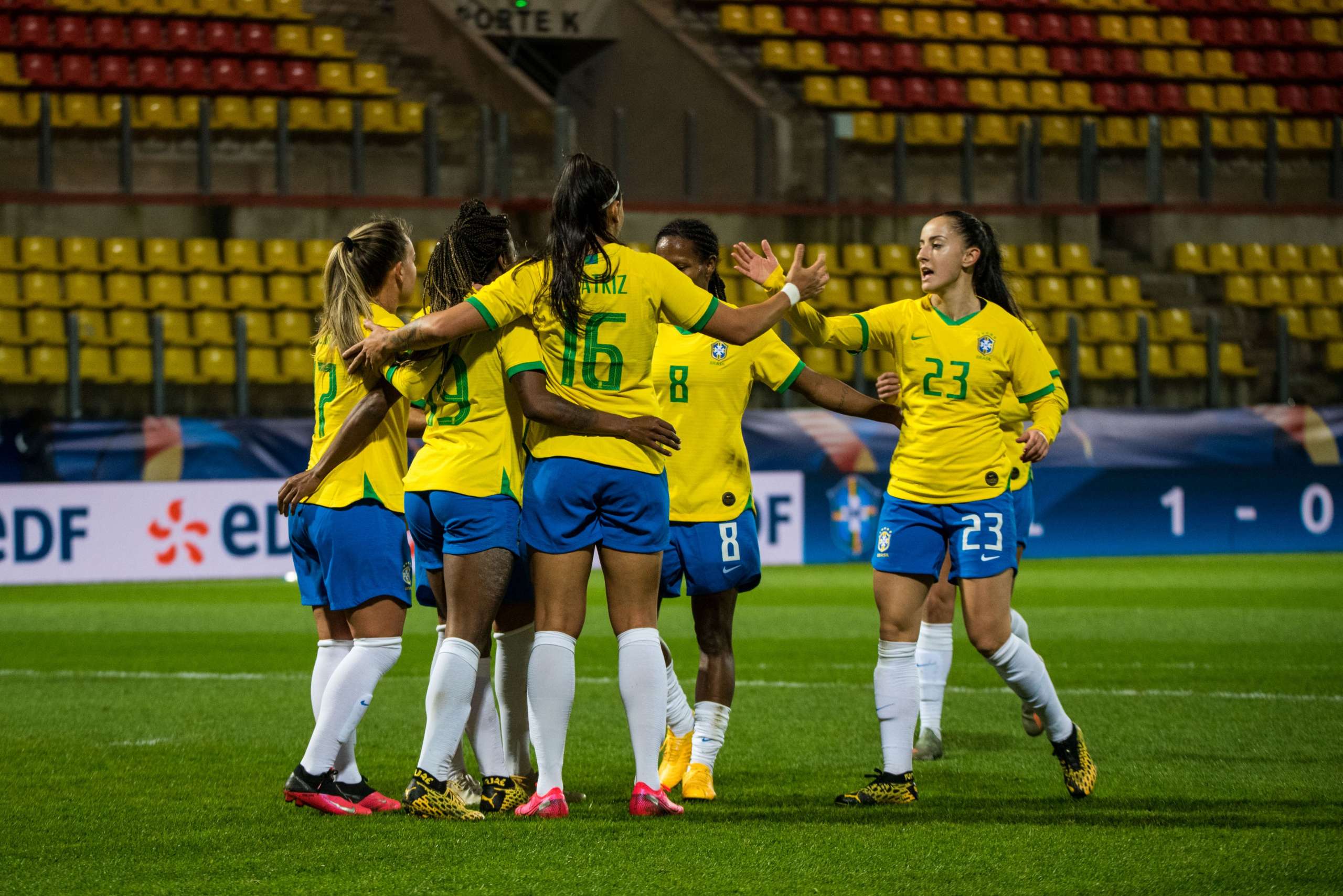 De olho em Tóquio-2020, Pia aprova desempenho da seleção feminina em amistosos