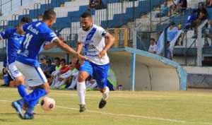 Paulista A2: Volante do Taubaté comemora evolução e cita foco na classificação