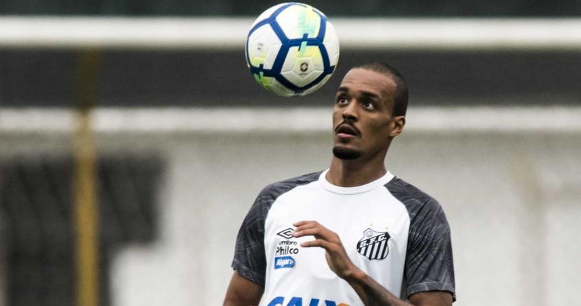 Zagueiro estava lesionado desde o início de fevereiro (Foto: Ivan Storti/Santos)