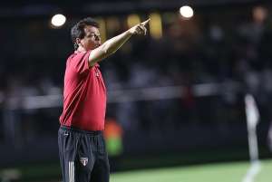 Paulistão: Diniz pretende manter titulares do São Paulo no clássico contra o Santos