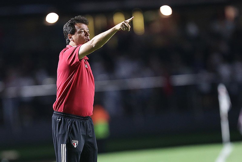 Paulistão: Diniz pretende manter titulares do São Paulo no clássico contra o Santos