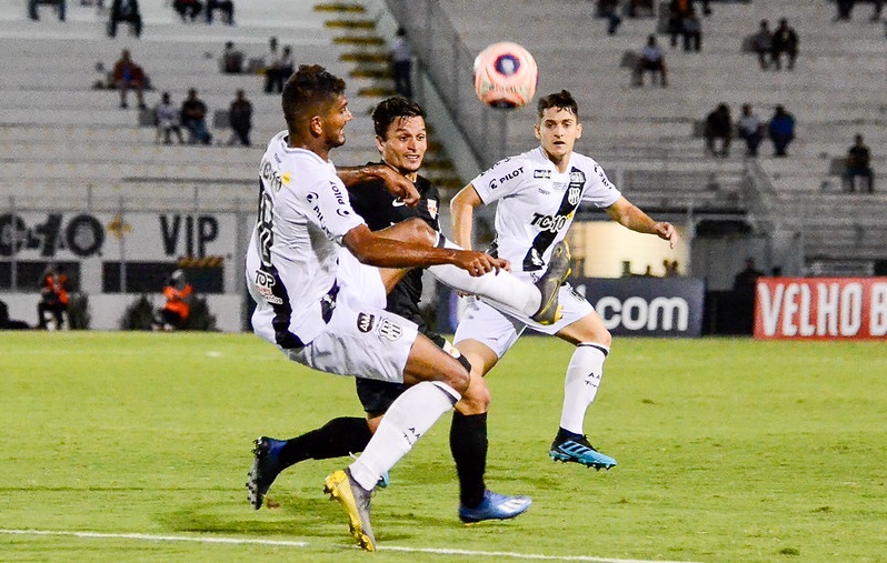 Com dérbi de lado, Ponte tenta evitar pior sequência de derrotas no ano