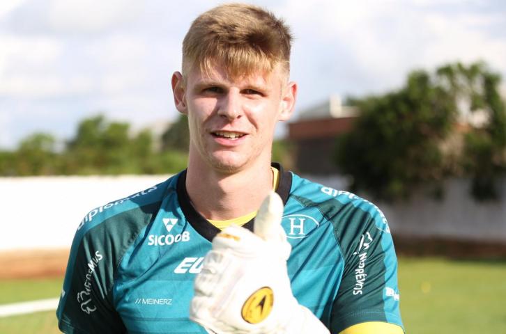 Paranaense: Goleiro do Cascavel afirma foco do grupo na classificação