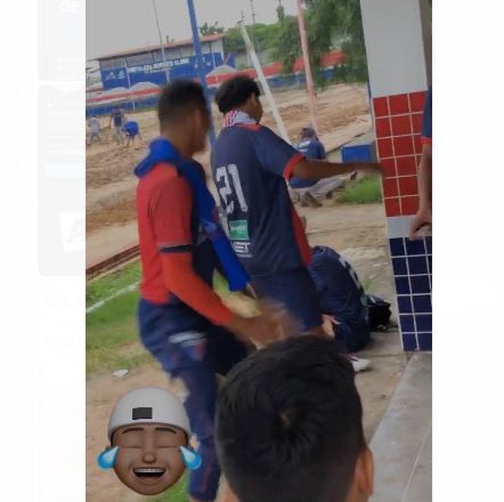Fortaleza demite jogador da base por ter feito vídeo de colegas dançando