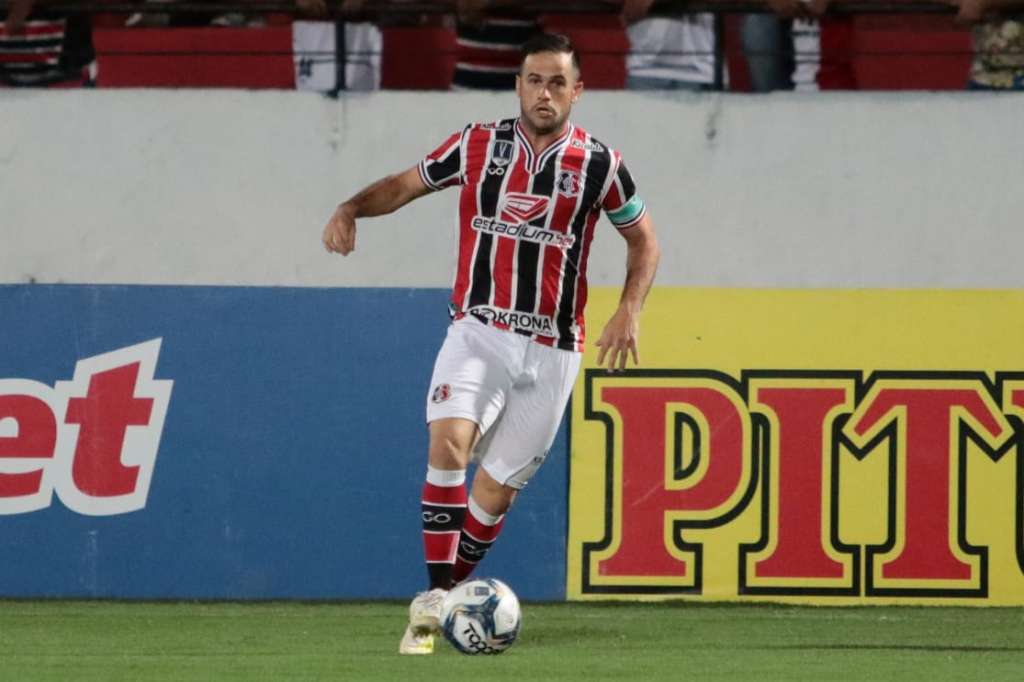Santa Cruz-PE 3 x 0 Botafogo-PB - Coral vence com placar enganoso e segue vivo 2 0002050456917 img