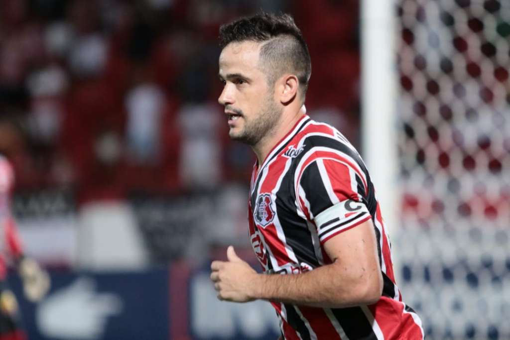 Pipico fez o primeiro gol. Foto: Rafael Melo / Santa Cruz Pipico fez o primeiro gol. Foto: Rafael Melo / Santa Cruz