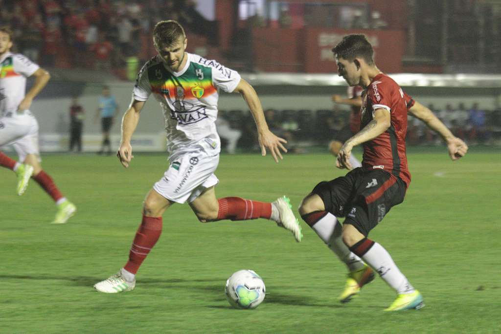 Brusque vence Brasil na rodada de ida da 3ª fase da Copa do Brasil