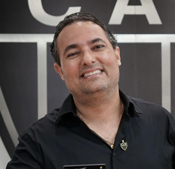 Com Mattos, Atlético-MG se aproxima de ex-Palmeiras e quer manter Cazares