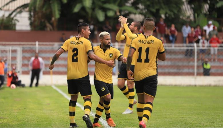 São Bernardo e Monte Azul fazem duelo decisivo pela liderança da A2 (Foto: Diego Motta)