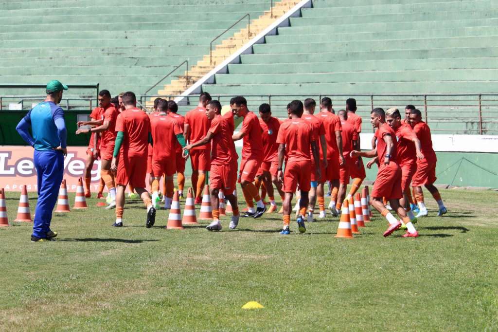 Carpini confirma volta de dupla no Dérbi 196, mas mantém dúvida no Guarani - David Oliveira / Guarani FC