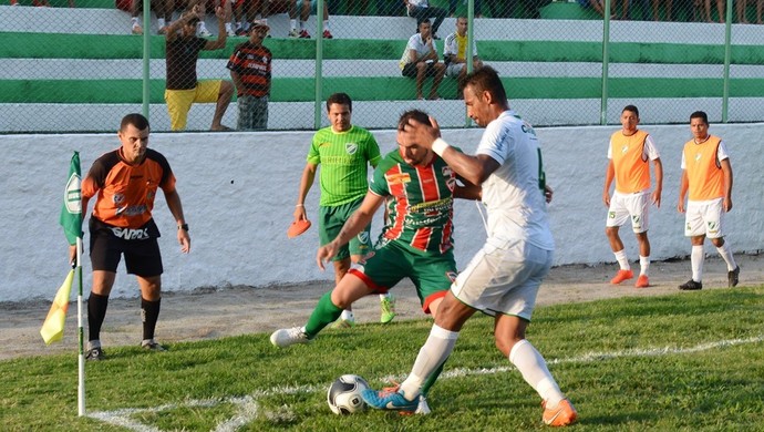 ALAGOANO: Em duelo emocionante, Murici empata com CSE e se garante nas semifinais