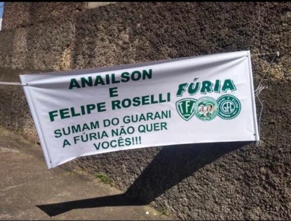 Torcida Fúria Independente questiona grupo político Renova nas eleições 