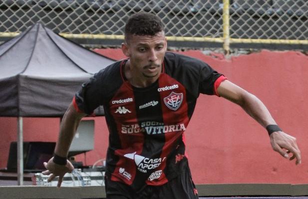 BAIANO: Jacuipense supera o Vitória e alcança vice-liderança